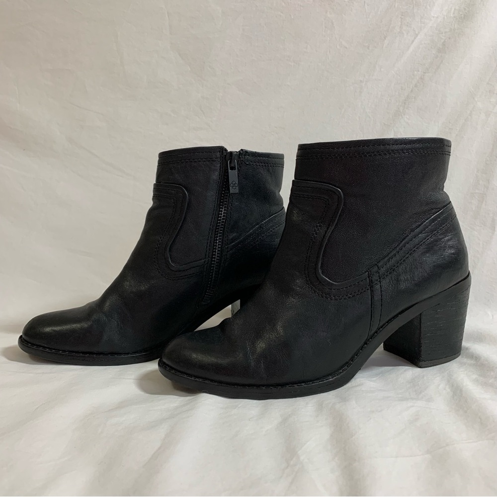 Arturo Chiang Black Leather Boots chunky heel, block heel, zipper, western, 6 - Picture 9 of 16